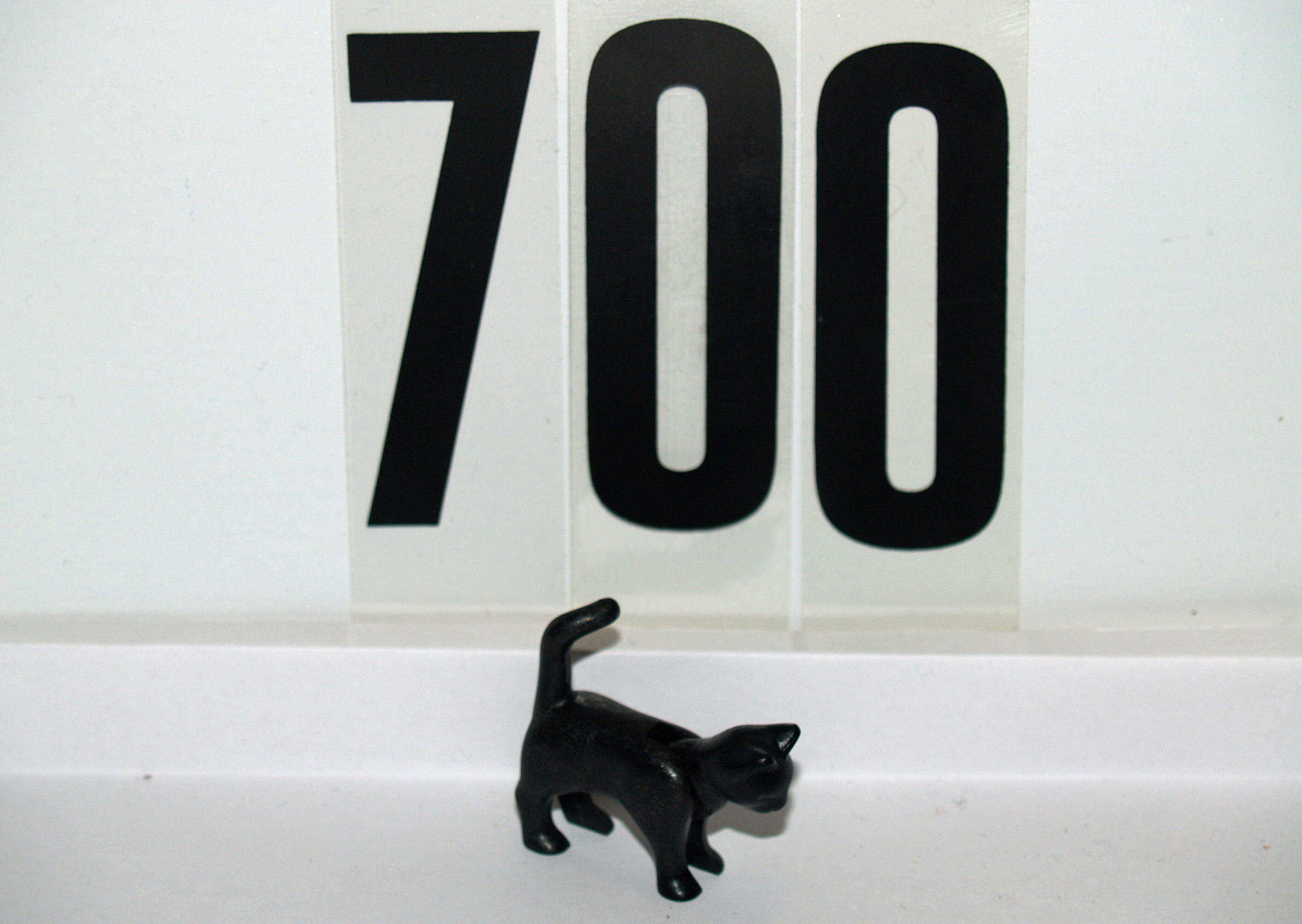 Playmobil Katze schwarz stehend, Kopf beweglich, Schwanz starr oben