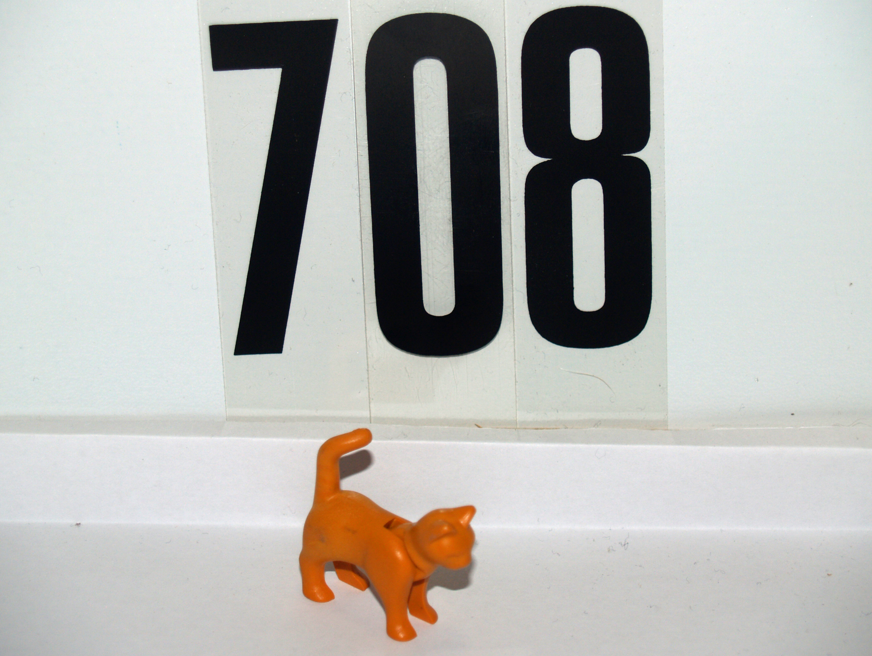 Playmobil Katze orange stehend, Kopf beweglich, Schwanz starr oben