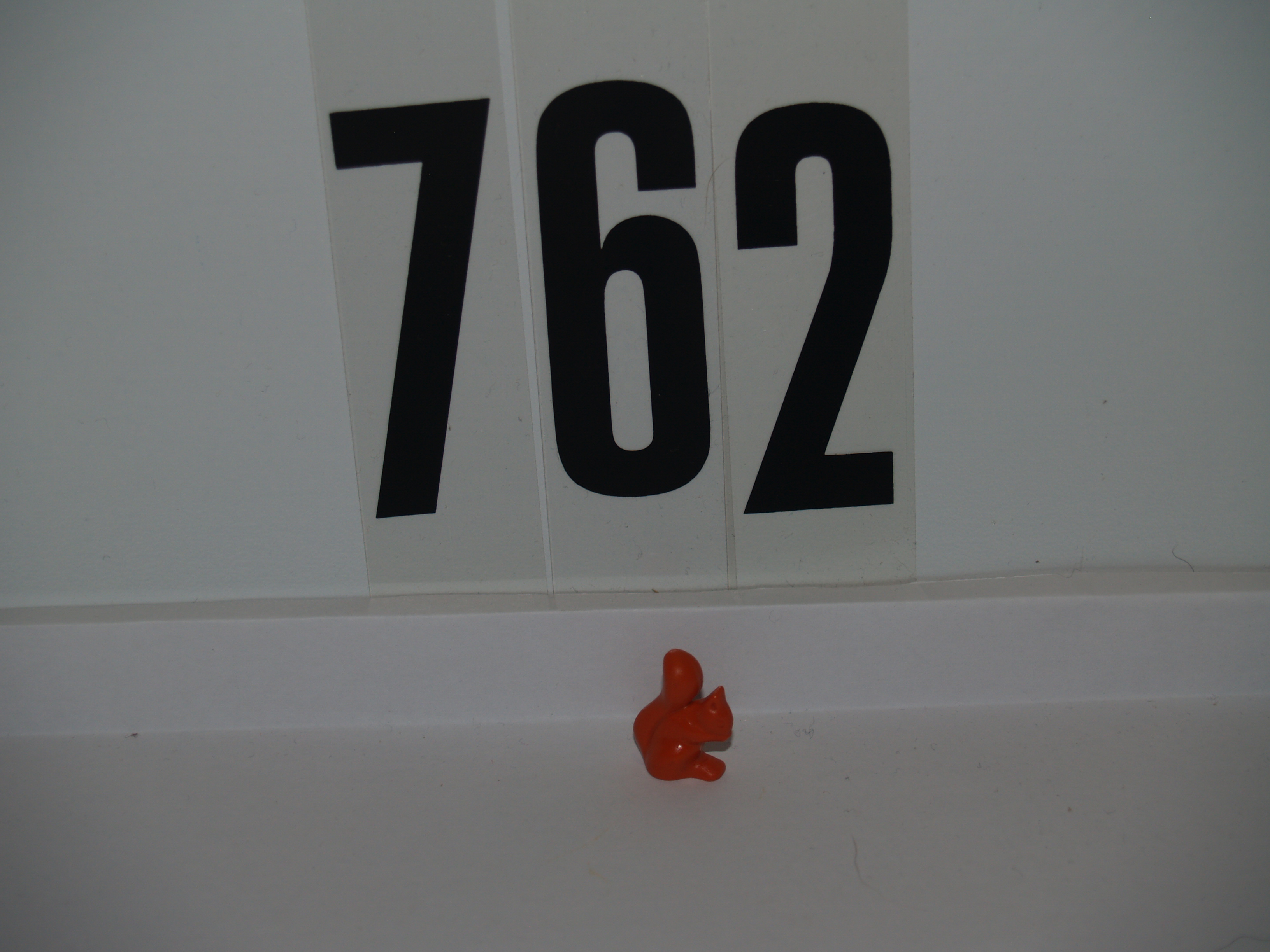 Playmobil Eichhörnchen sitzend, dunkelorange 1tlg aus 3830,4450,7034 - Kopie