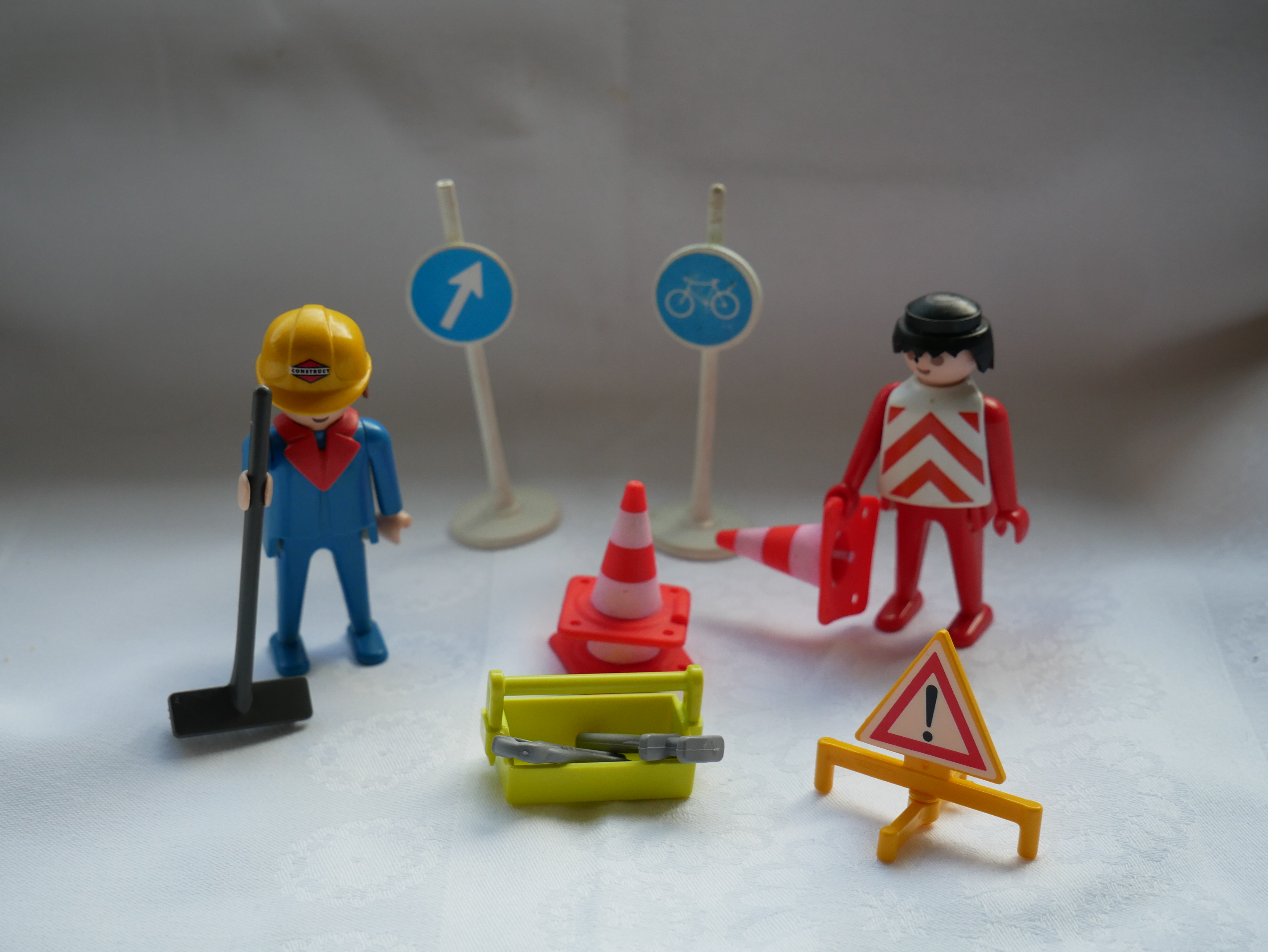 Playmobil Set Baustelle, Bauarbeiter mit Schildern