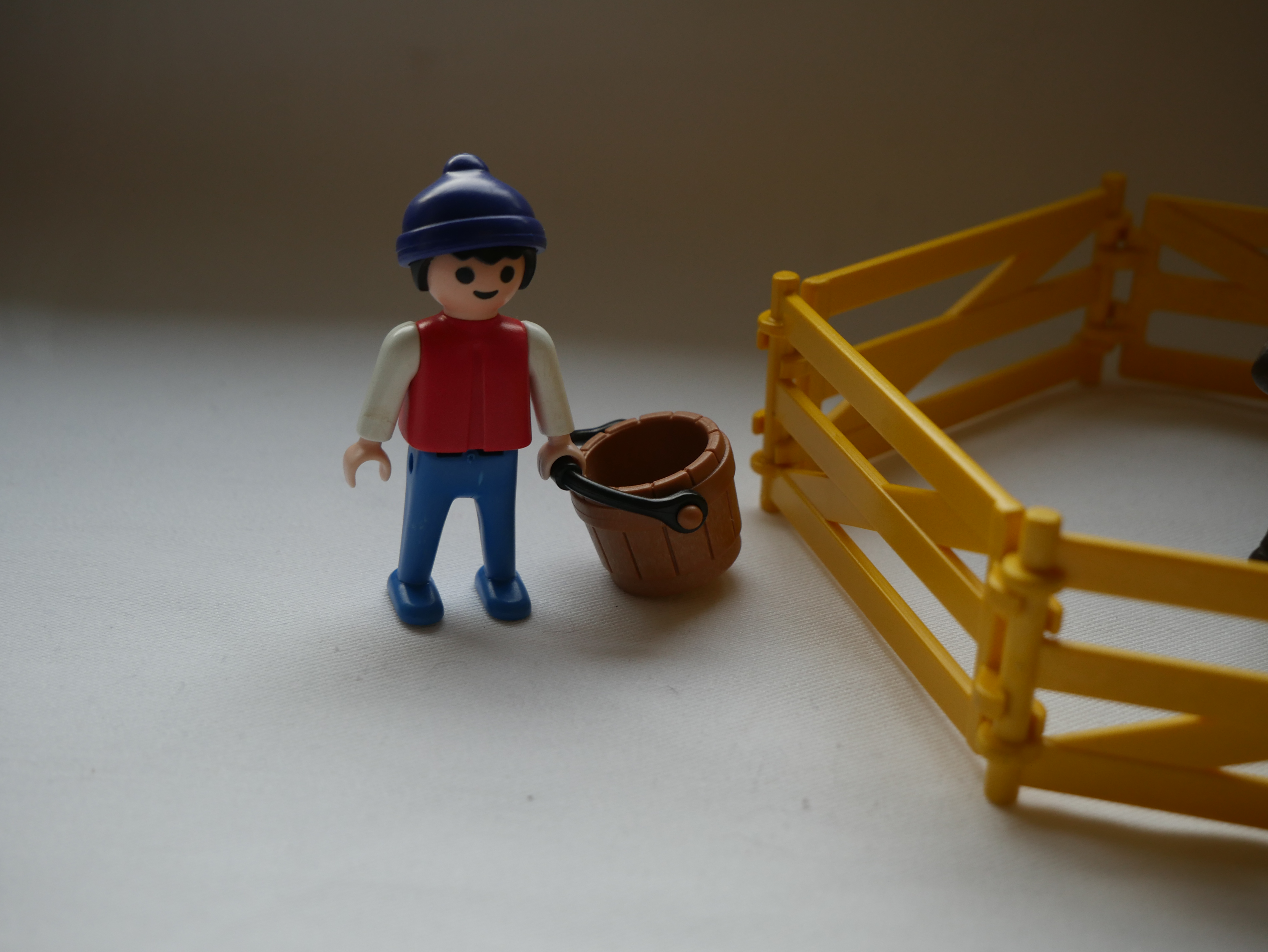 Playmobil Ergänzungsset zu Bauernhof, Reiterhof, Ponyhof, Pony und Zaun