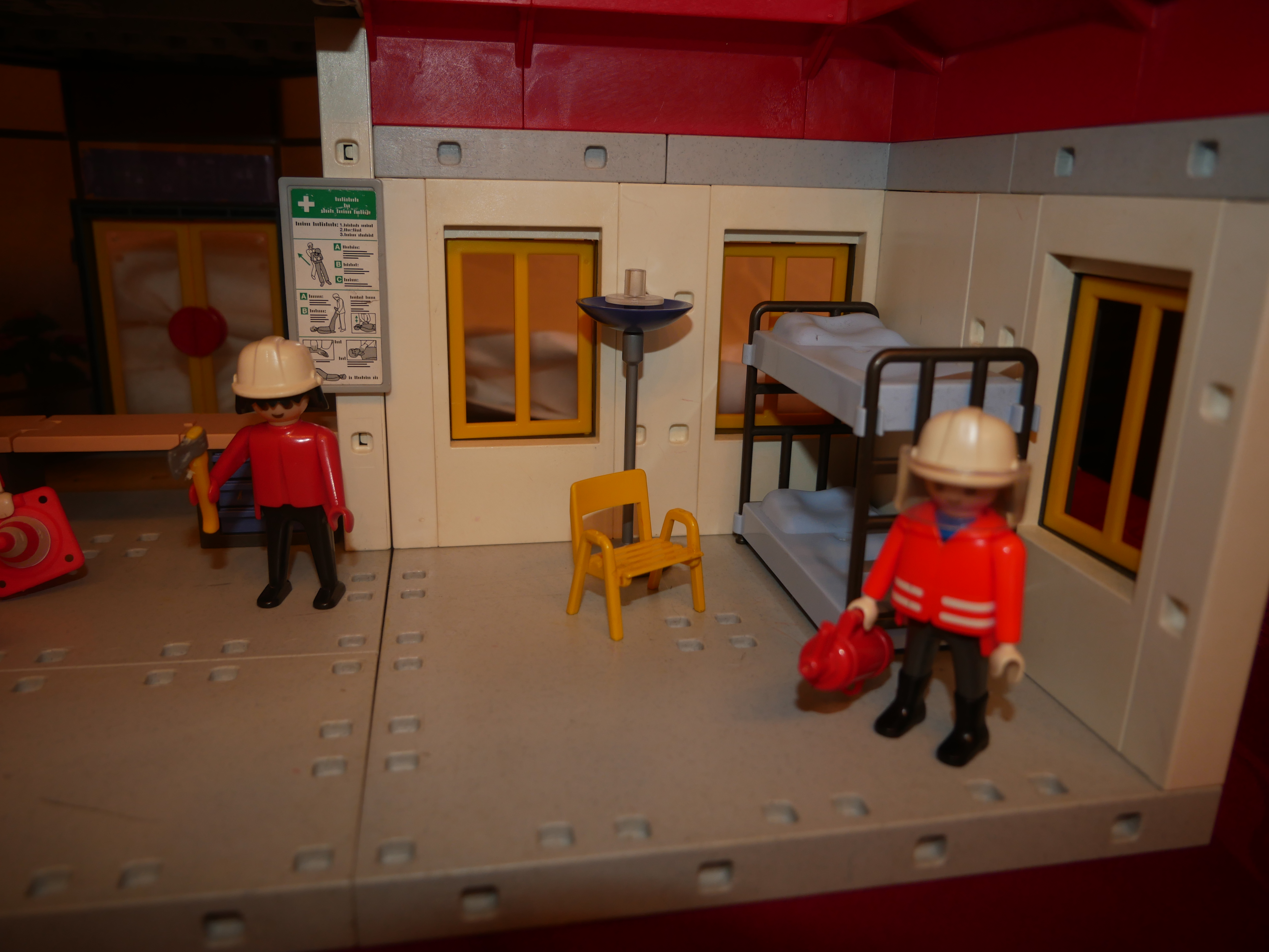 Playmobil 3175 Feuerwehr-Hauptquartier